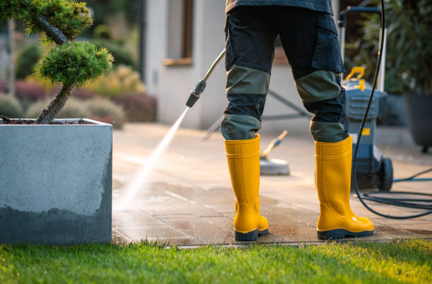 Pressure Washing Contractors in Buckingham, FL